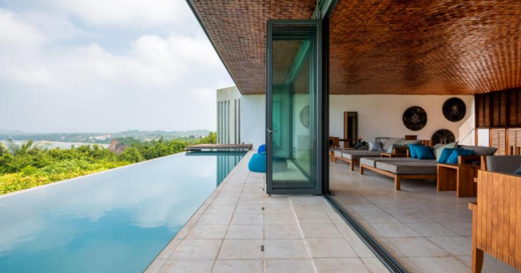 Villa Vista, Mirissa infinity pool in Sri lanka
